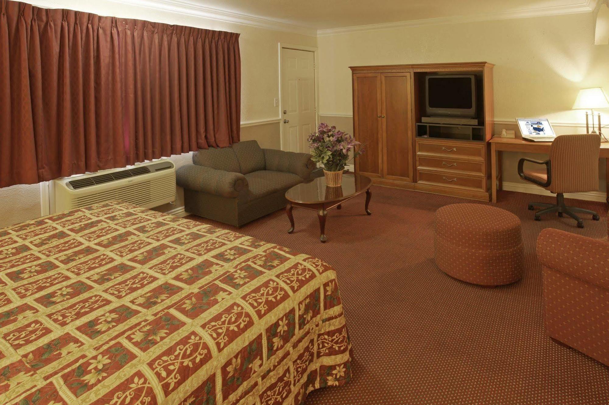 Legacy Inn & Suites Anaheim Exteriér fotografie